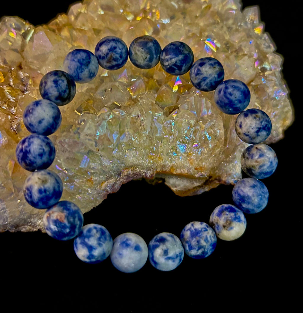 Clarity Stone Sodalite Bracelet – 10mm Matte Reiki-Infused Calm & Communication Power Bracelet (Medium–Large Fit)