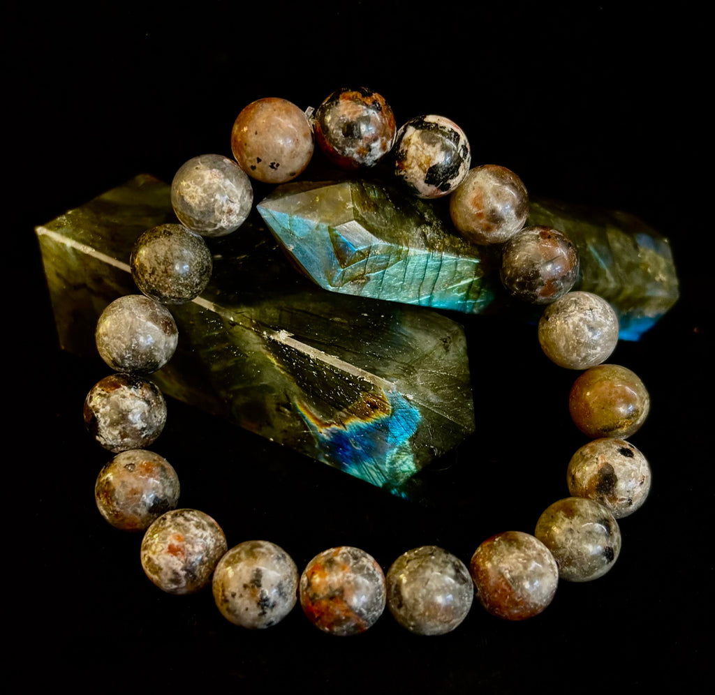 Yooperlite Grounding Bracelet – Natural UV Reactive Stone