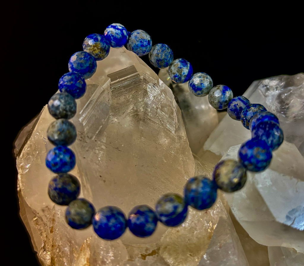 Clarity & Confidence Lapis Lazuli Bracelet – 8mm Polyhedral Gemstone Bracelet