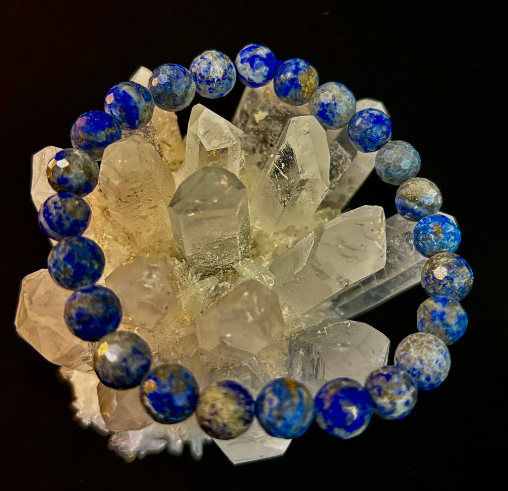Clarity & Confidence Lapis Lazuli Bracelet – 8mm Polyhedral Gemstone Bracelet