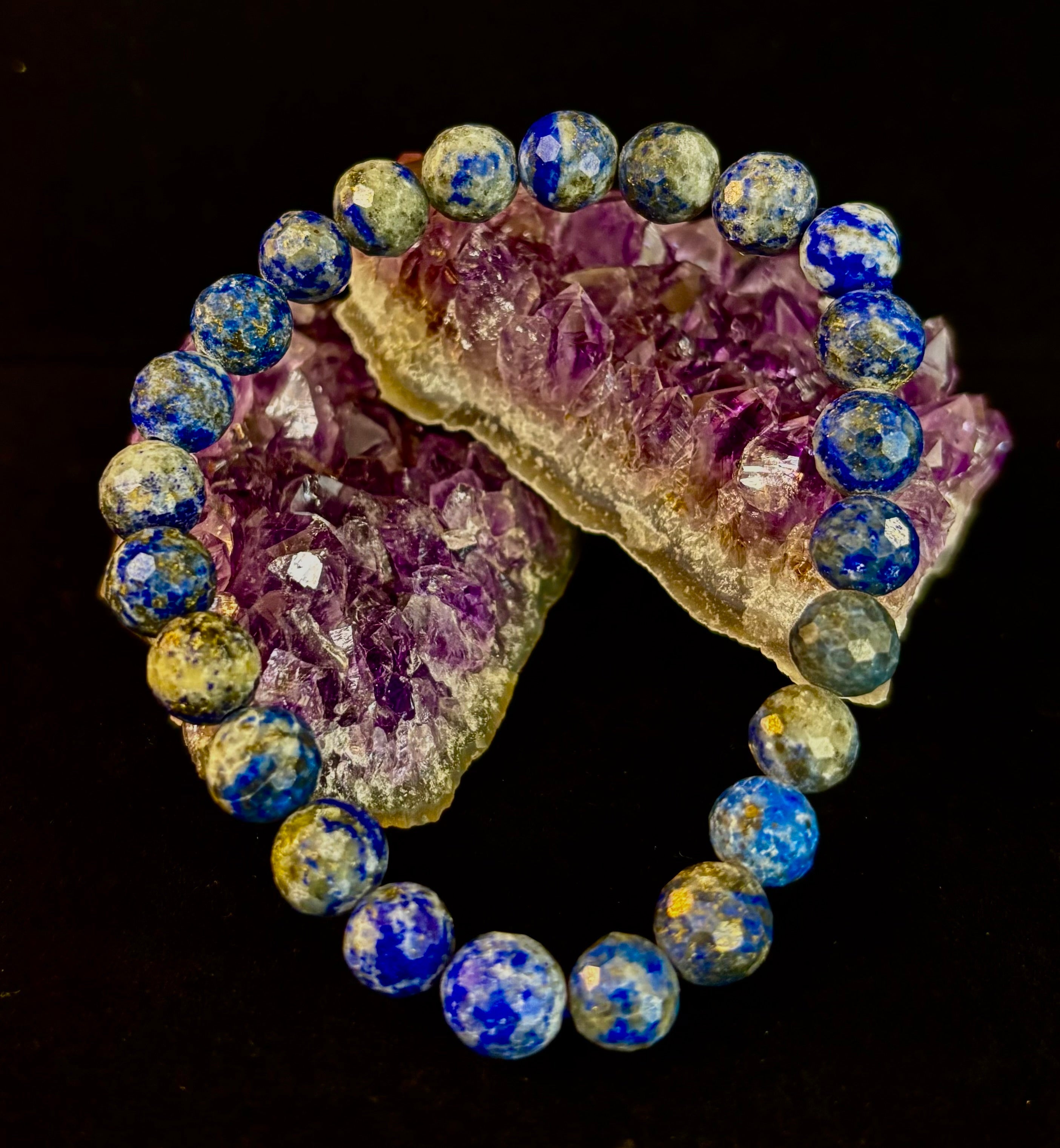 Clarity & Confidence Lapis Lazuli Bracelet – 8mm Polyhedral Gemstone Bracelet