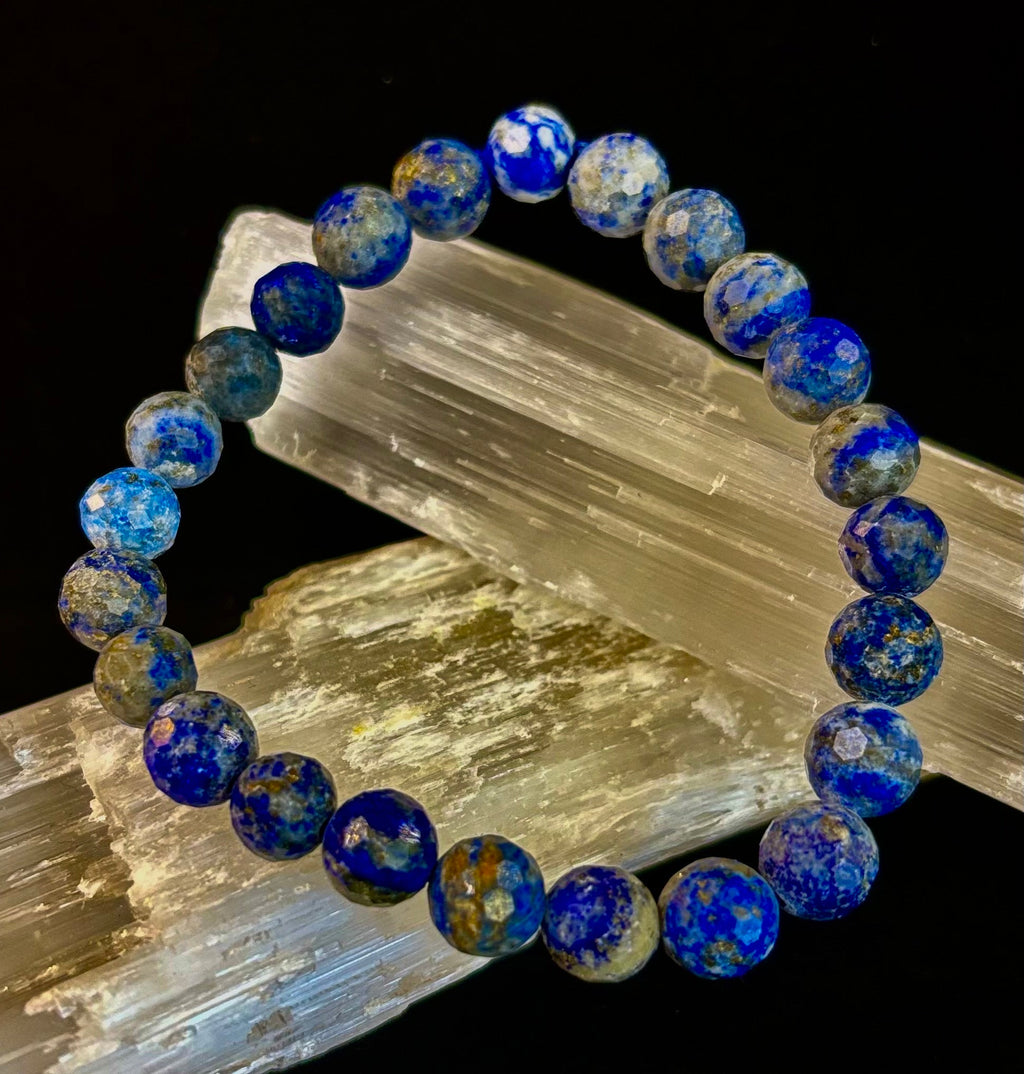 Clarity & Confidence Lapis Lazuli Bracelet – 8mm Polyhedral Gemstone Bracelet