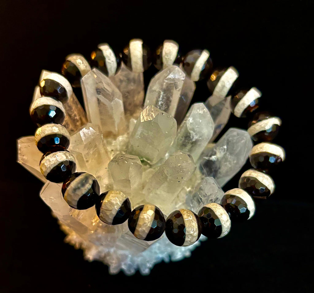 Tibetan Agate Protection Bracelet – Faceted Energy Beads (8mm / 10mm)
