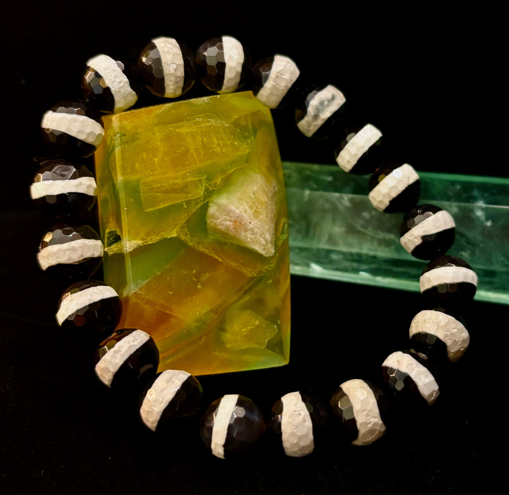 Tibetan Agate Protection Bracelet – Faceted Energy Beads (8mm / 10mm)