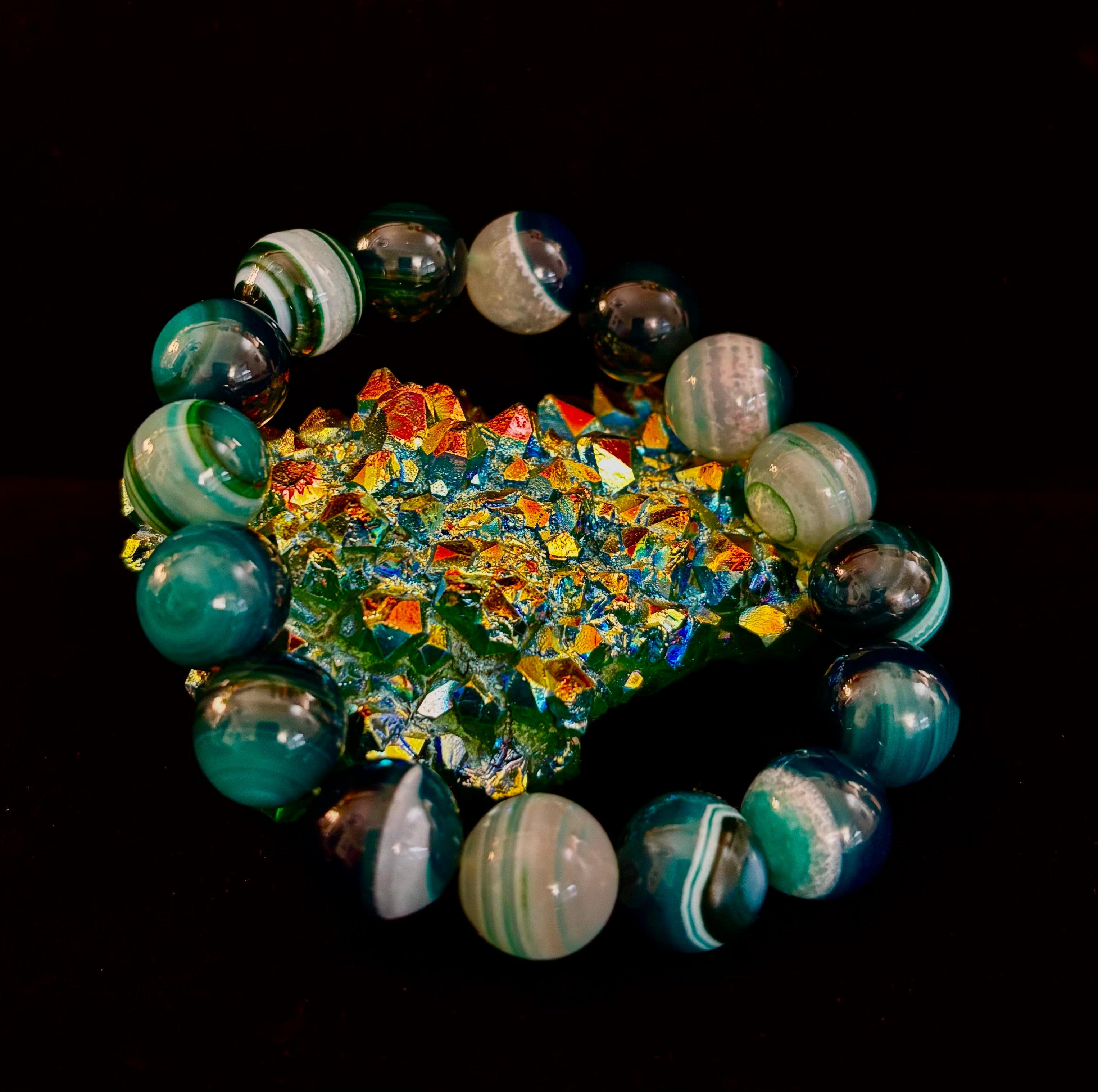 Wicked Fabulous Emerald Tide – Green Banded Agate Bracelet