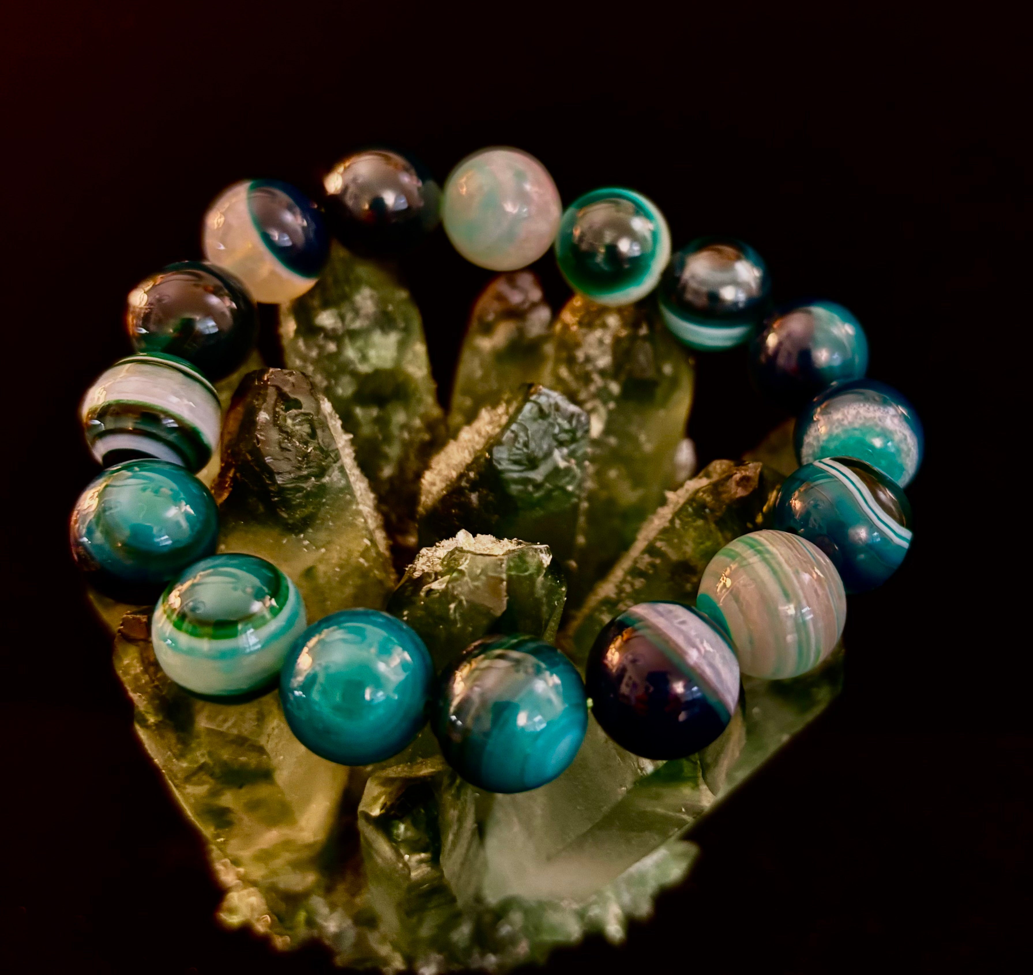 Wicked Fabulous Emerald Tide – Green Banded Agate Bracelet