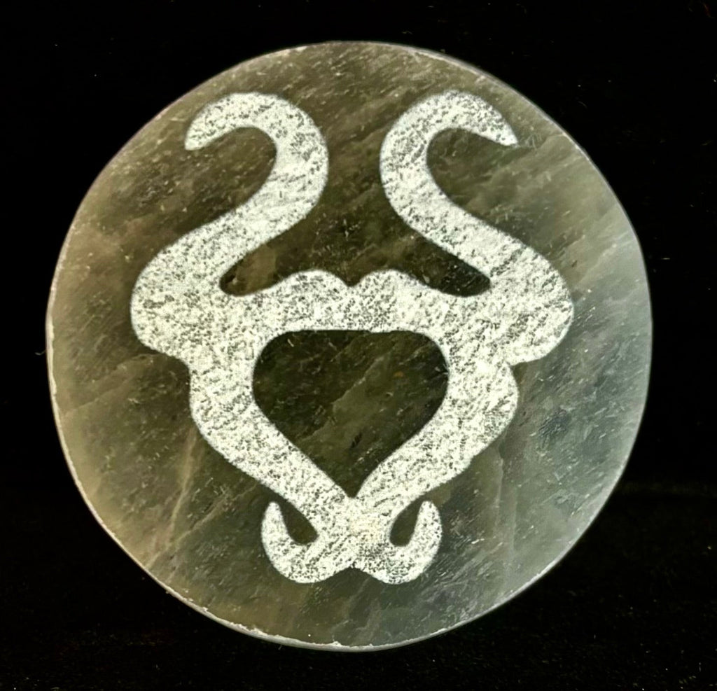 Zodiac Selenite Cleansing Coin – Crystal Cleansing & Astrology Energy Disc