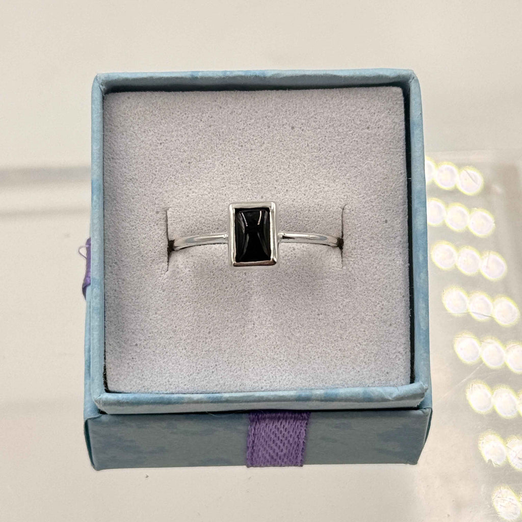 Dainty Black Agate Ring