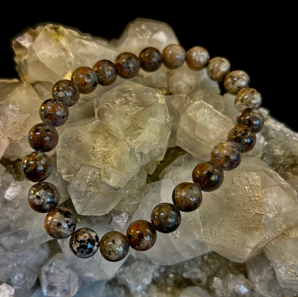 Yooperlite Grounding Bracelet – Natural UV Reactive Stone