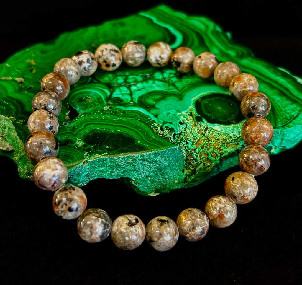 Yooperlite Grounding Bracelet – Natural UV Reactive Stone