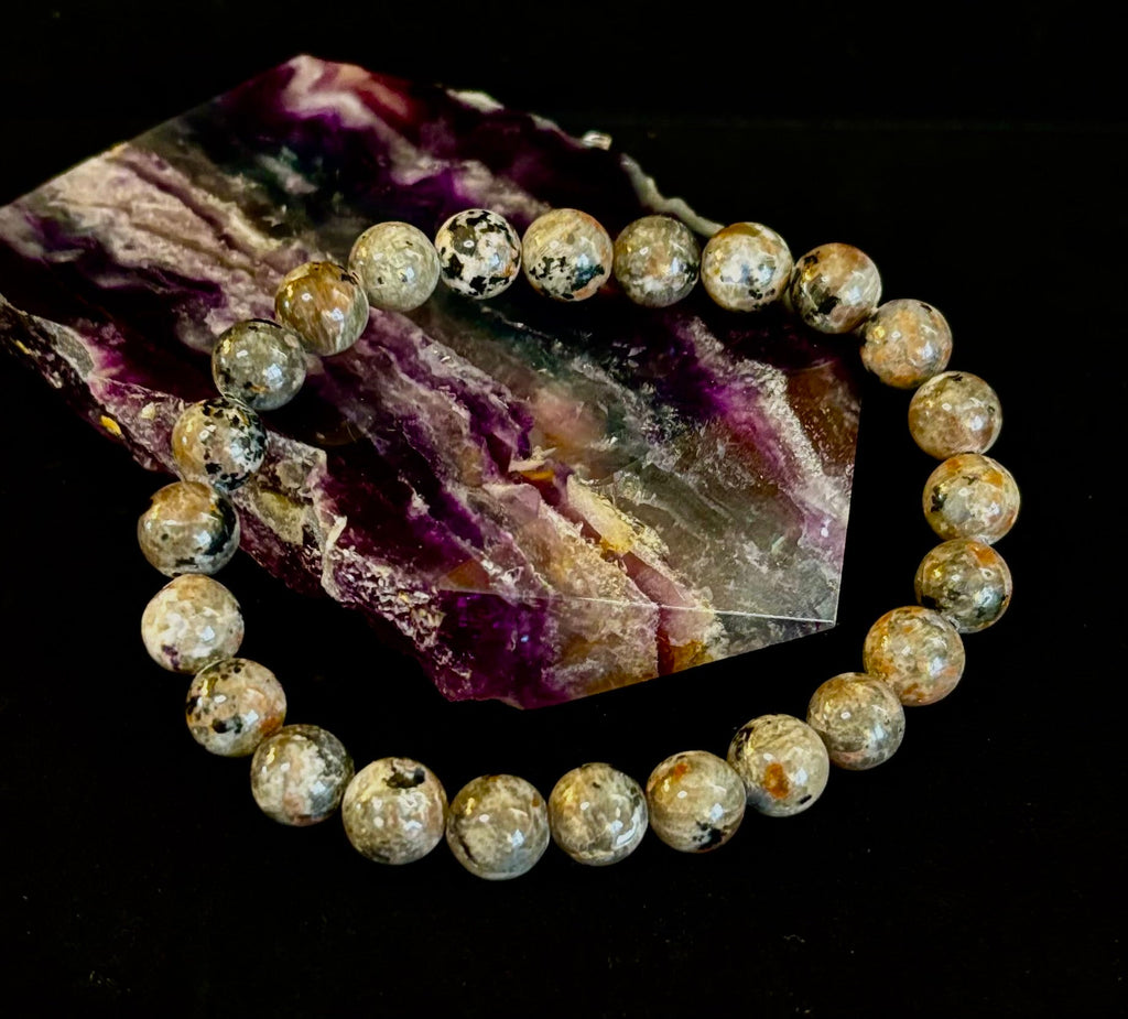 Yooperlite Grounding Bracelet – Natural UV Reactive Stone