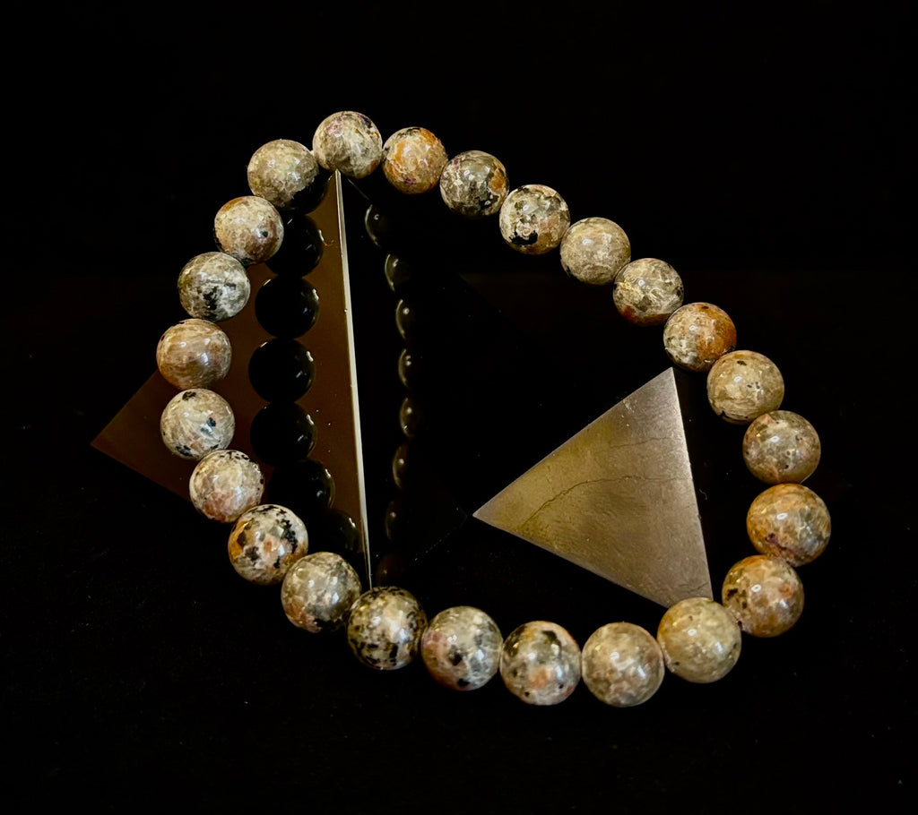 Yooperlite Grounding Bracelet – Natural UV Reactive Stone