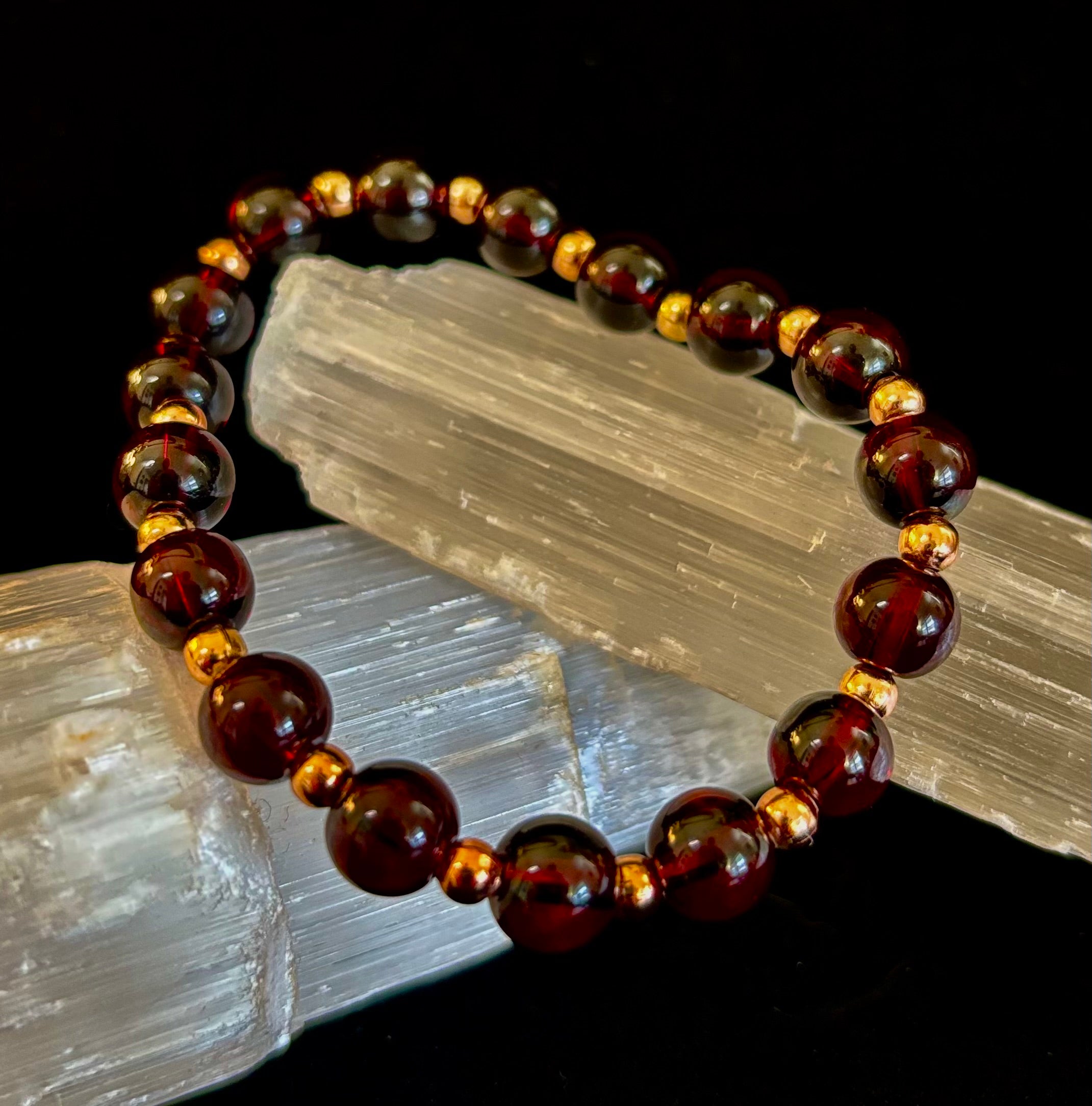 Passion & Strength Garnet Bracelet – Delicate Gemstone Bracelet with Copper Accents