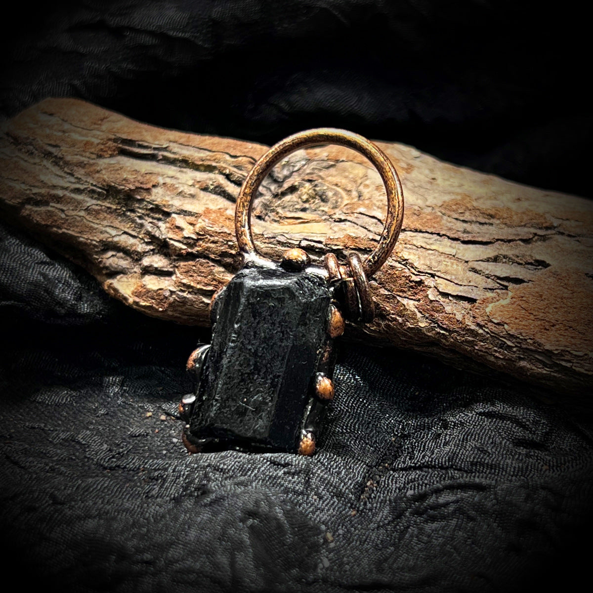 Retro Style Amethyst Citrine Fluorite Black Tourmaline White Crystal Column Pendant
