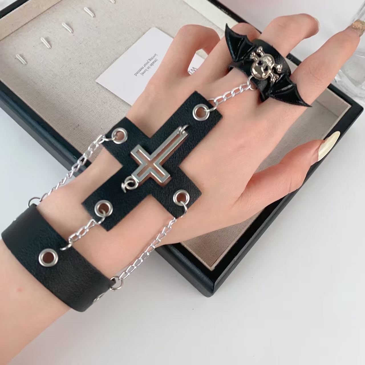 Dark Hot Style Leather Cross Retro Personality High Sense Fashionable Bracelets