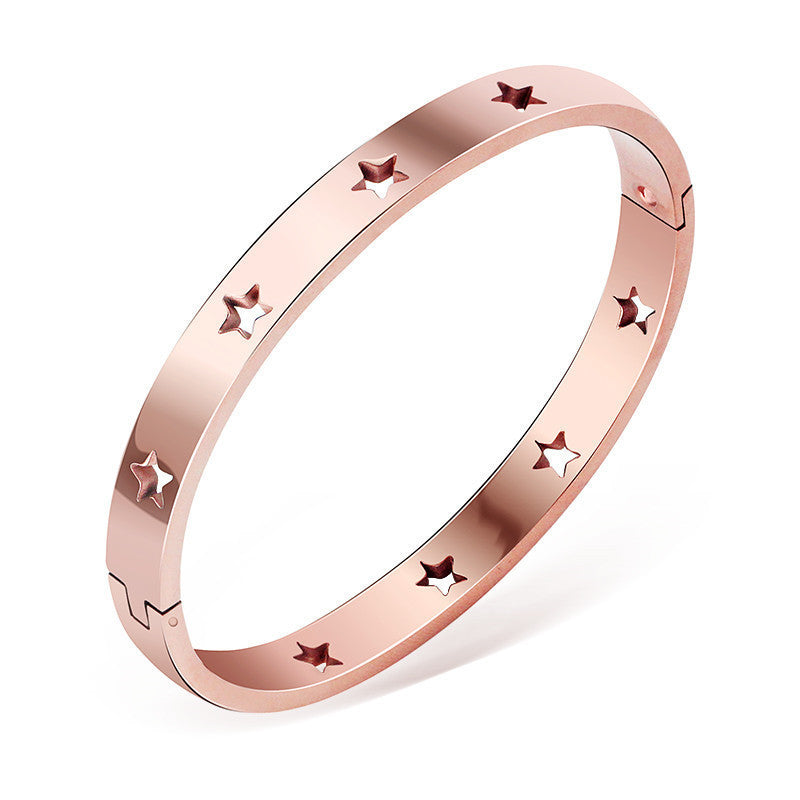 American Five-pointed Star Hollow Titanium Steel Bracelet