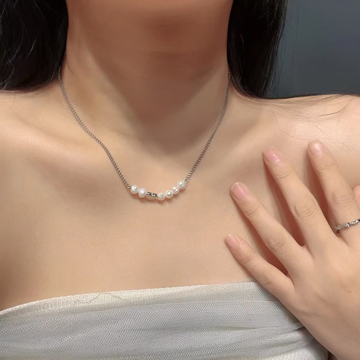 Women's & Men's Pearl Cross Hip Hop Niche Design Clavicle Necklaces