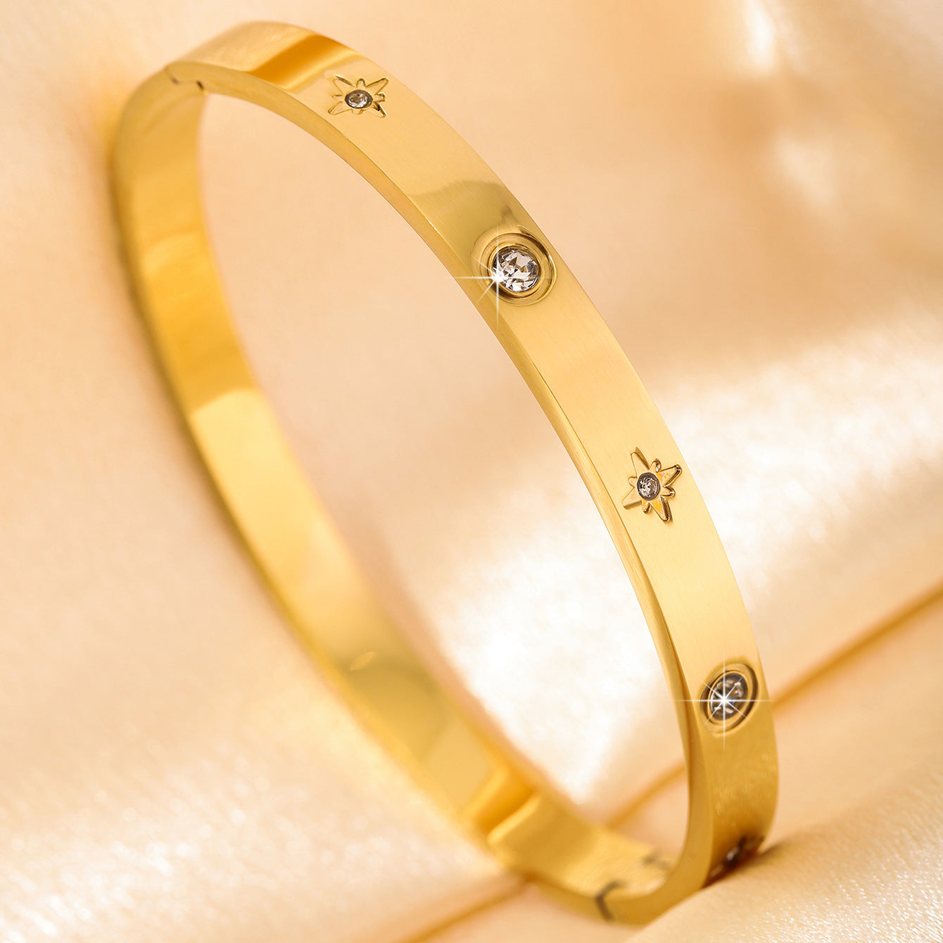 Light Luxury Stainless Steel Inlaid Zircon Temperamental Minority Simple High-grade Bracelets