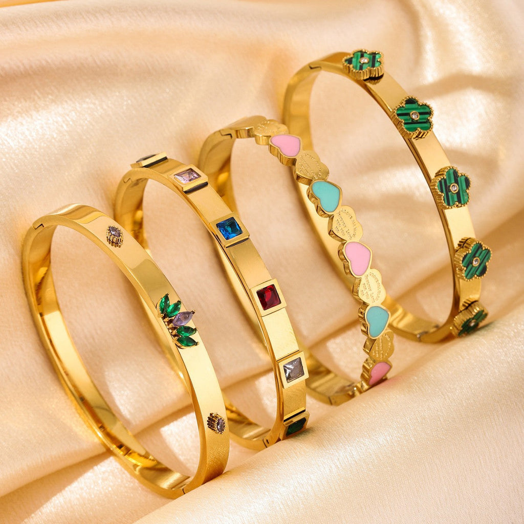Titanium Steel High-grade Retro Chinese Flower Bow Fashionable Bracelet