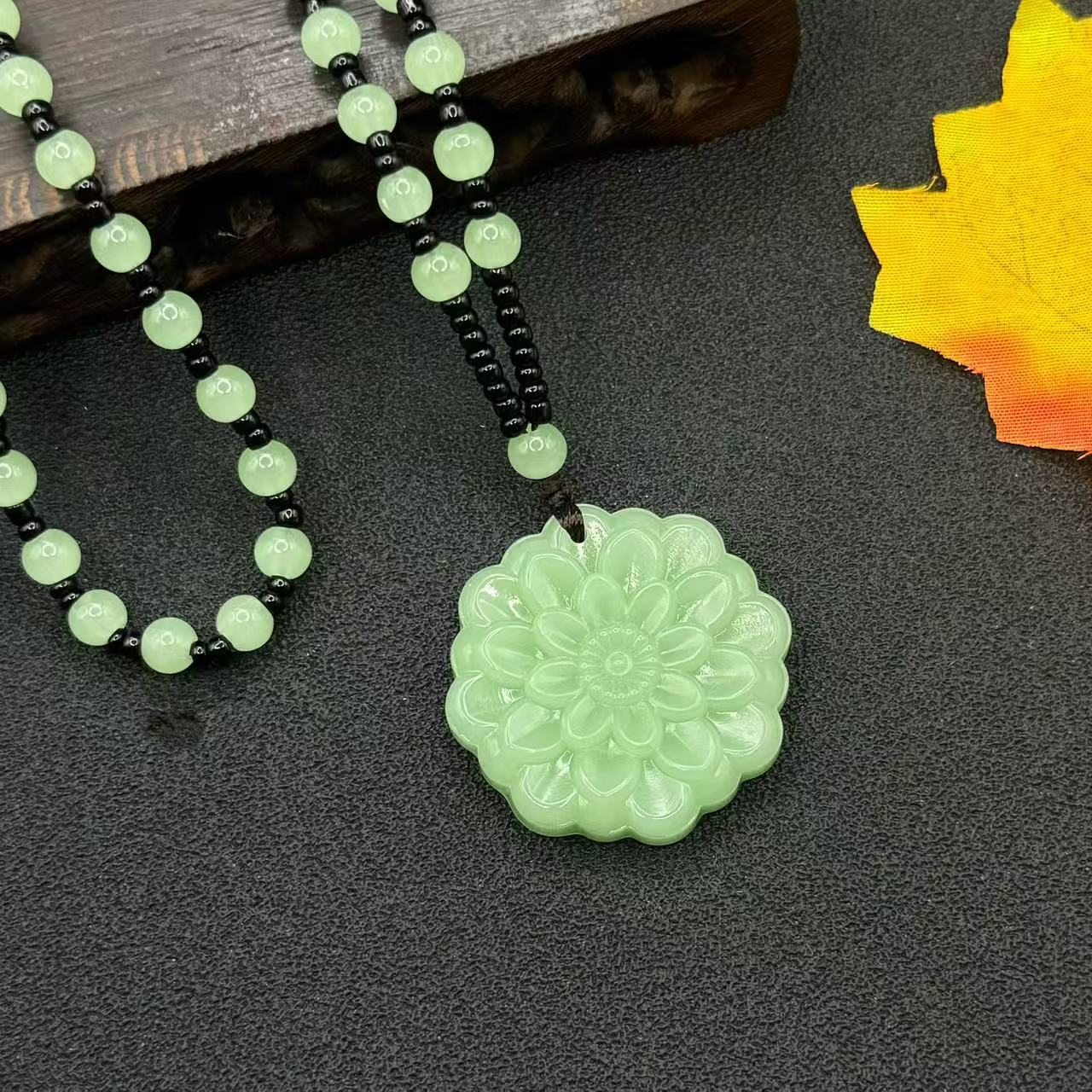 Women's & Men's Things Lotus Icing On The Cake Pendant