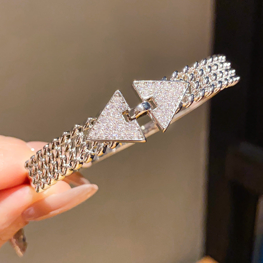 Zircon Triangle Buckle Graceful Personality Light Luxury Bracelets