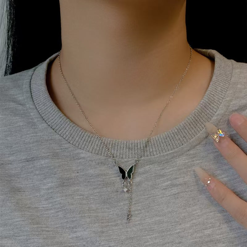 Women's & Men's Pearl Cross Hip Hop Niche Design Clavicle Necklaces