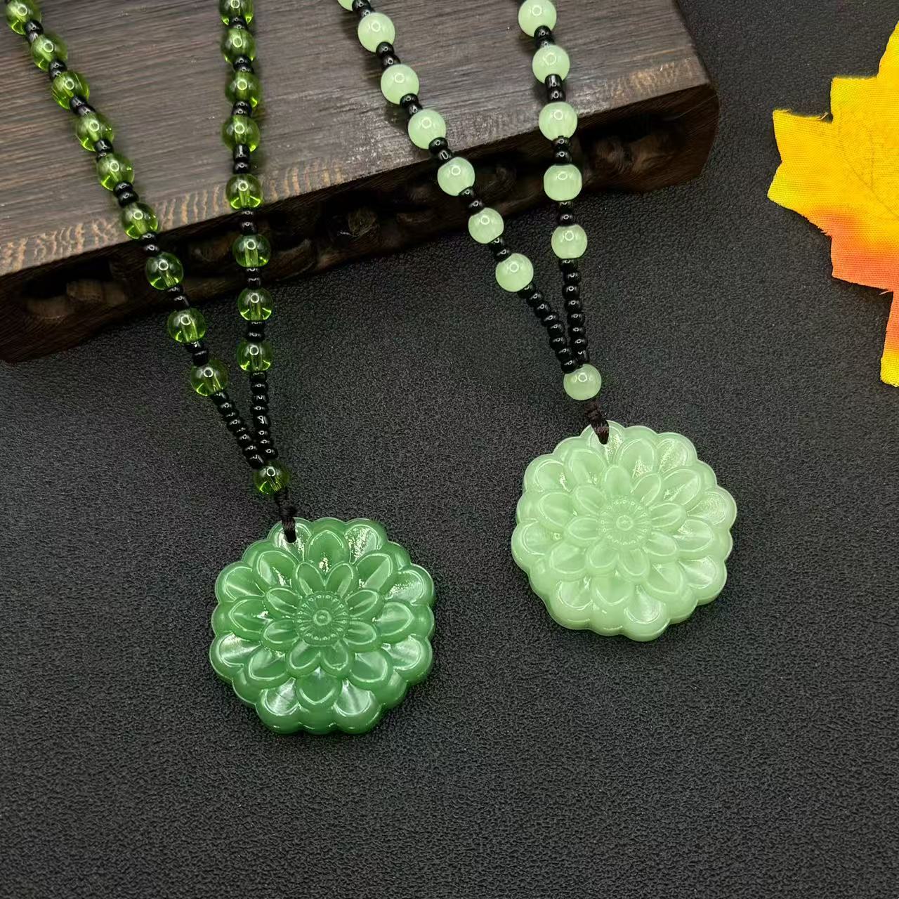 Women's & Men's Things Lotus Icing On The Cake Pendant