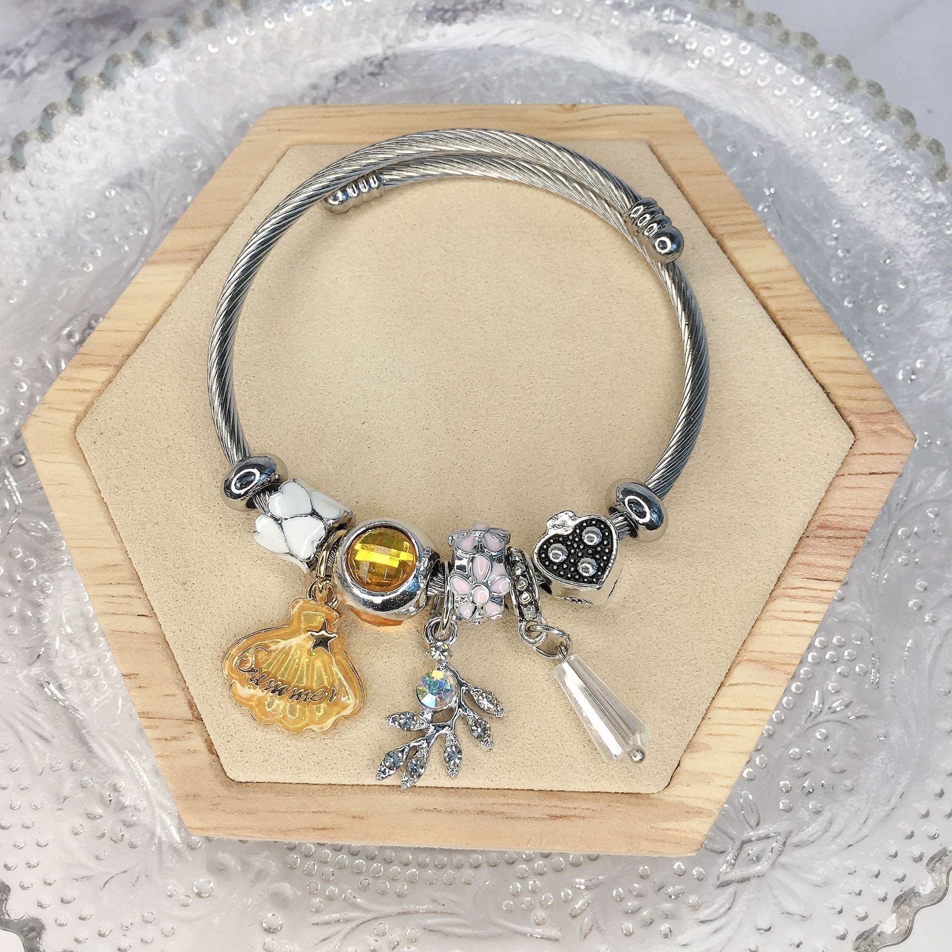 Women's Electroplated Pink Swan Fox Turtle Alloy Bracelets