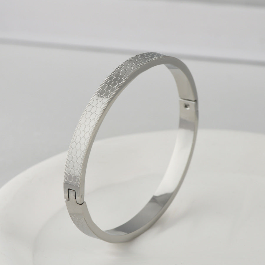 Steel Creative Simple Corrosion Diamond Plaid Pattern Buckle Couple Bracelets