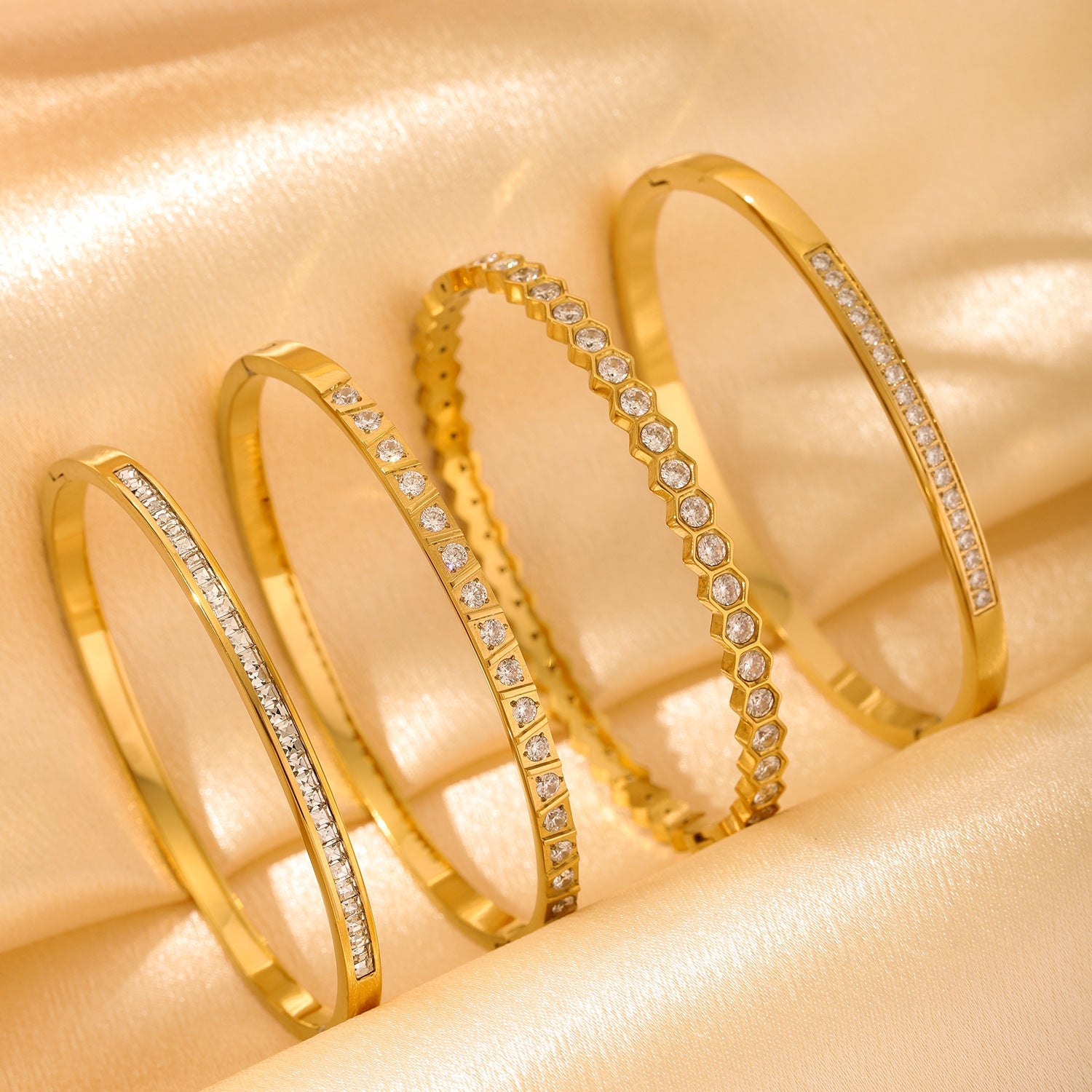 Light Luxury Stainless Steel Inlaid Zircon Temperamental Minority Simple High-grade Bracelets