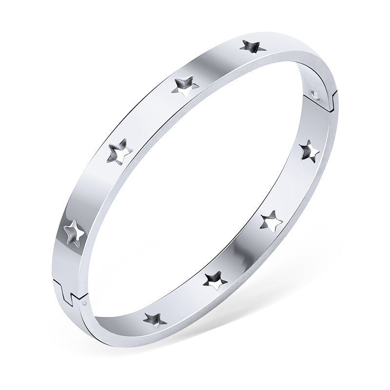 American Five-pointed Star Hollow Titanium Steel Bracelet