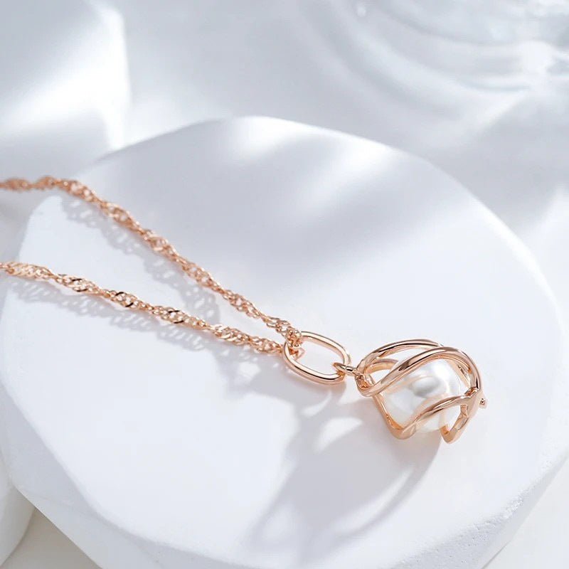 Women's Tree Simple Dignified Hollow Zircon Clavicle Chain Rose Bracelet