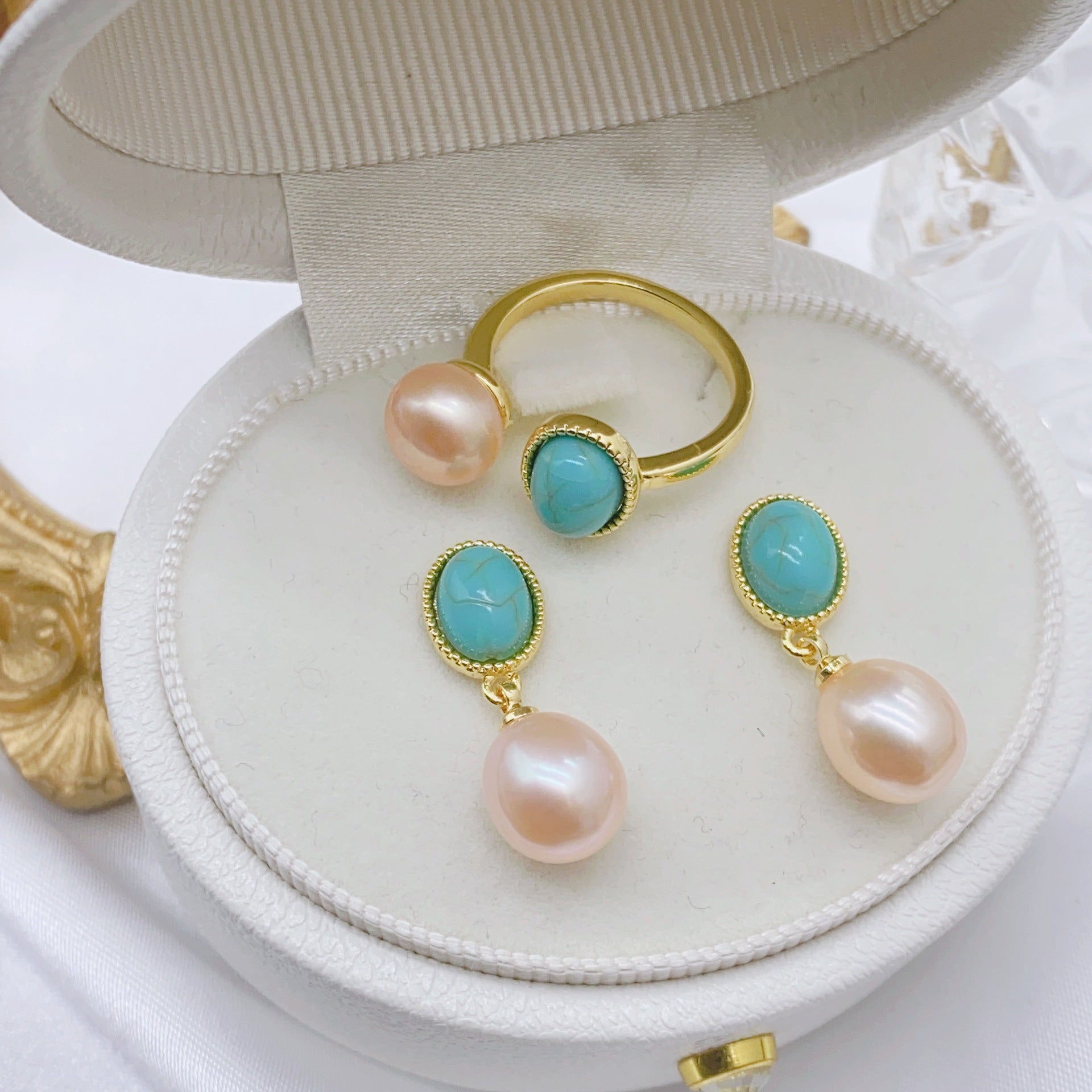 Hepburn Style Turquoise Natural Freshwater Pearl Jewelry Set