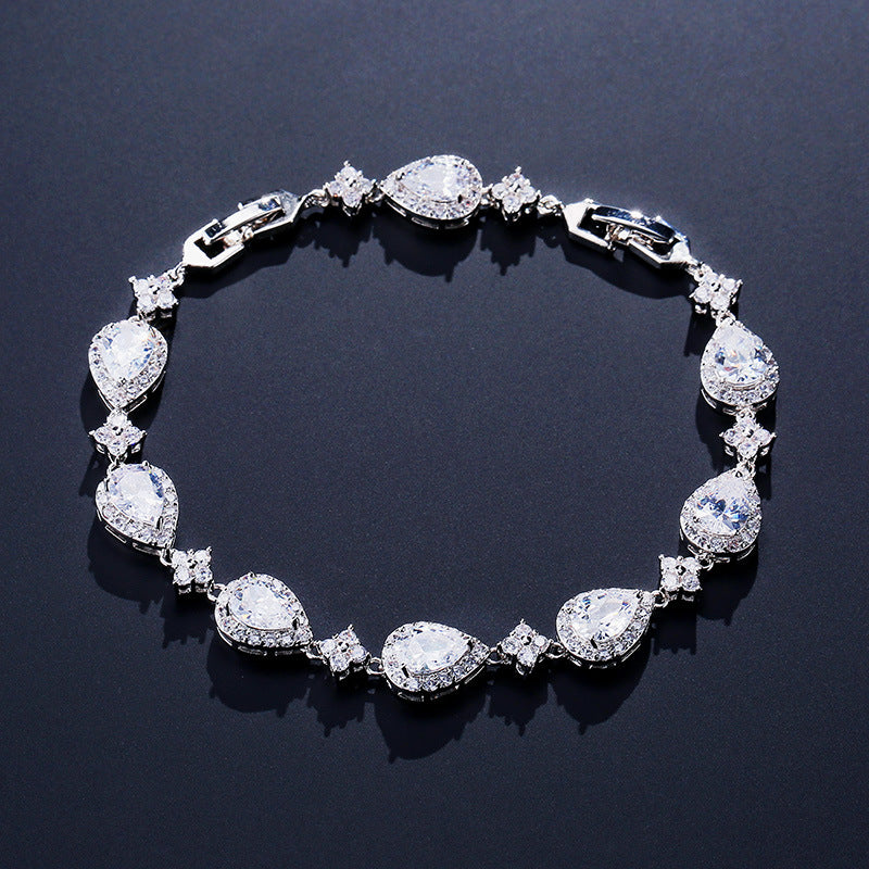Women's Classic Water Drop Zircon Fashion Personalized Bridal Bracelet