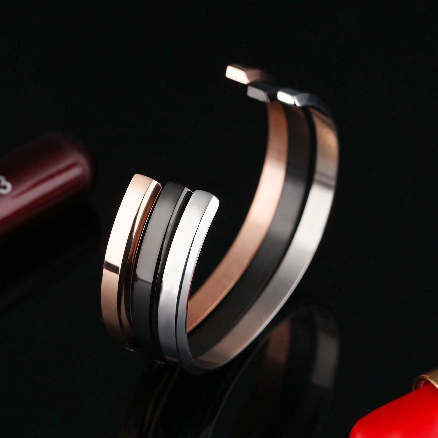 Stylish Simple Versatile Male Female Niche Personality Open Stainless Bracelet