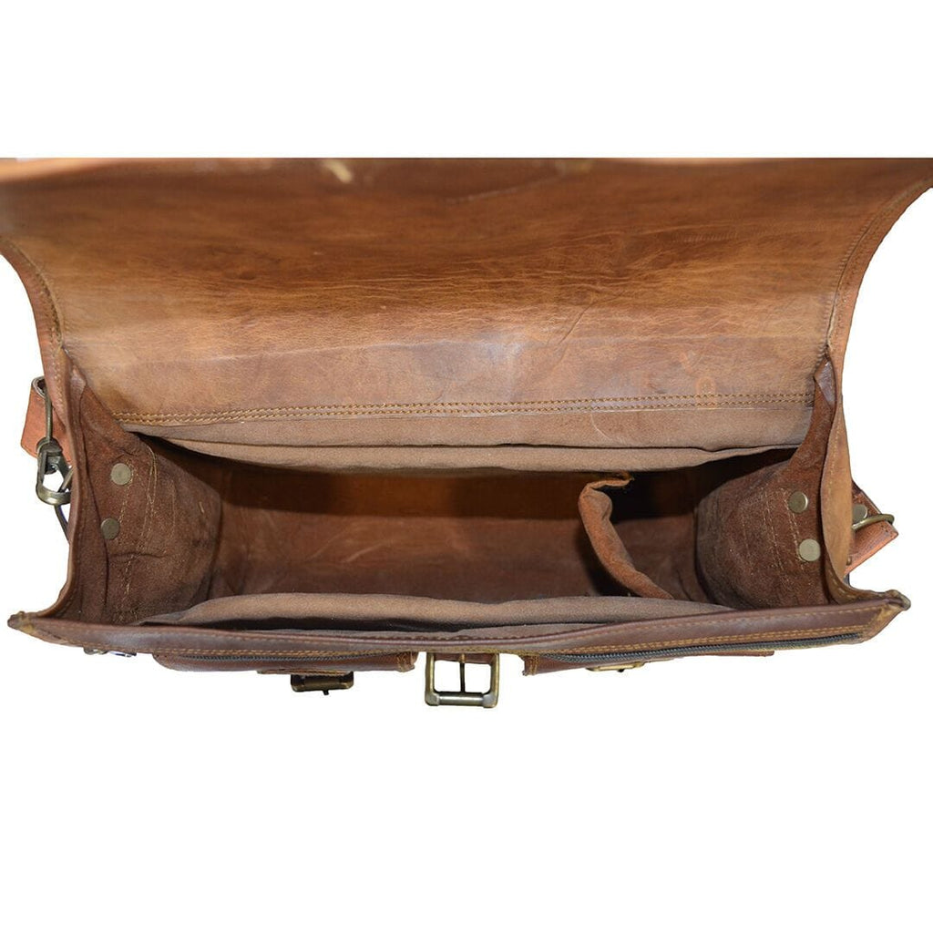 The Robert Capa Camera Messenger
